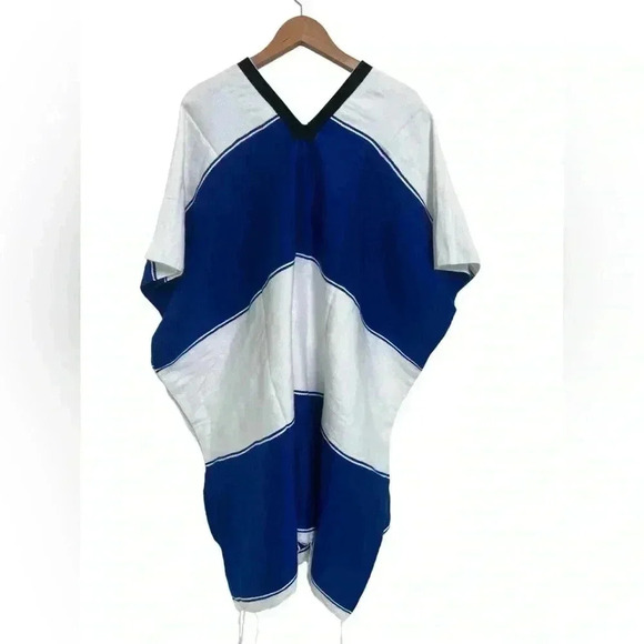 Toronto Maple Leafs  Adult Unisex Poncho White and Blue One Size - Picture 2 of 9